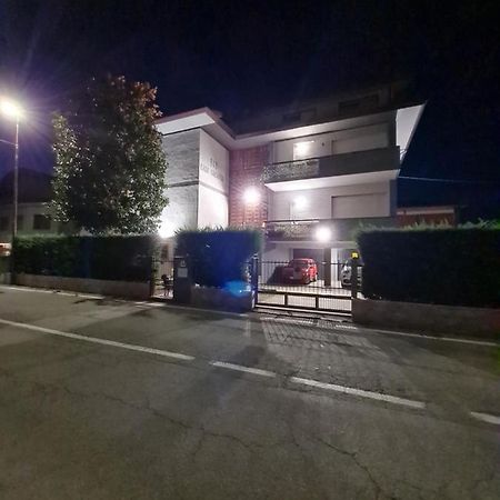 Landlady Airport Orio Bergamo Ida Hotel Orio al Serio Exterior photo